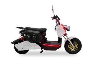 scooter electrique Eagle Deluxe Daymak blanc a vendre